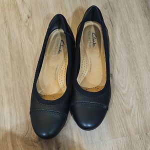 Clarks Women's Black Flats